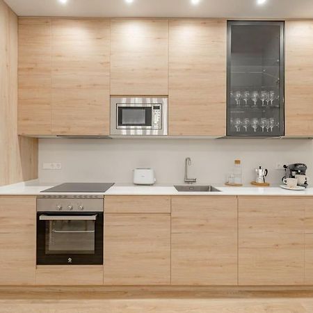 マドリードMalasana XI Calle Manuela Malasana 3Br 3Bhアパートメント エクステリア 写真